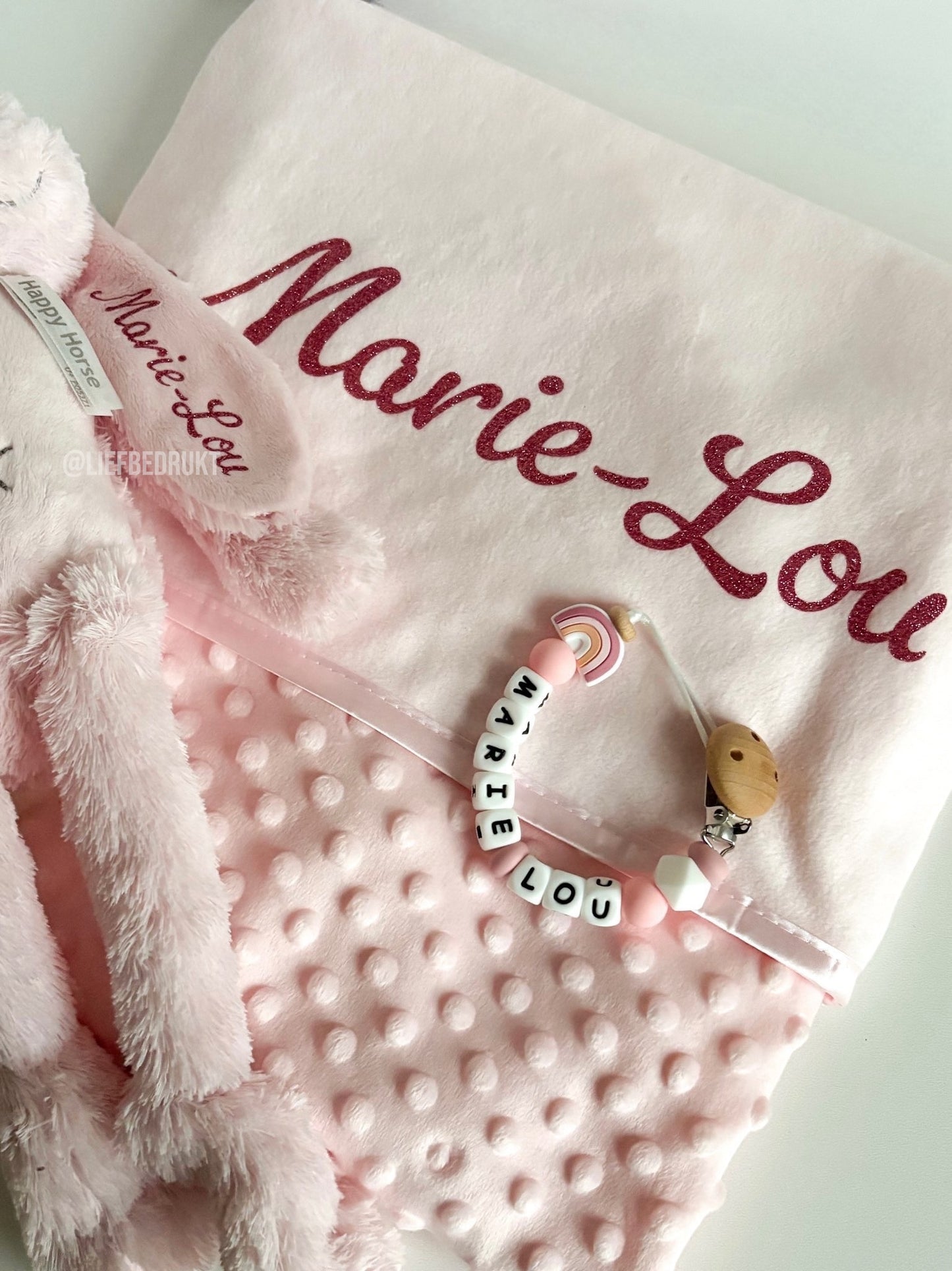 Babydeken ( met noppenmotief )