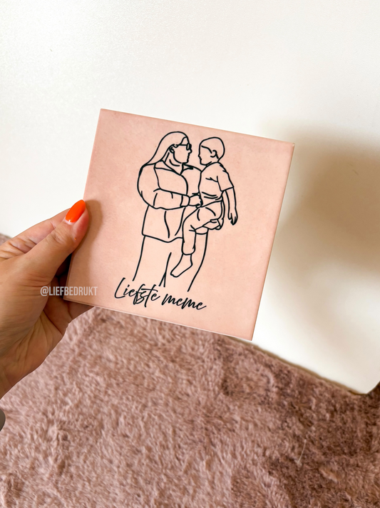 Tegel met handgetekende lijntekening