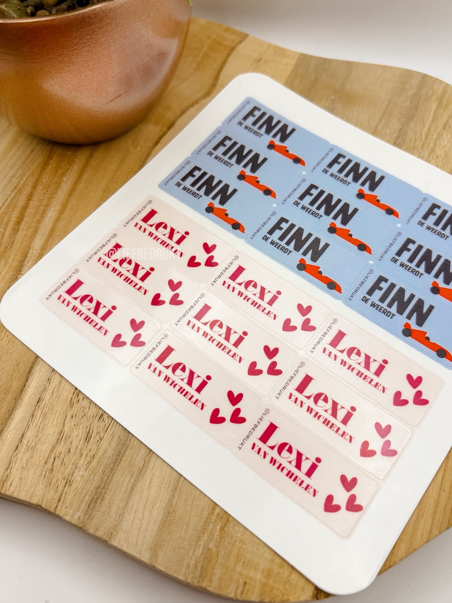 Gepersonaliseerde Naamstickers – Waterproof