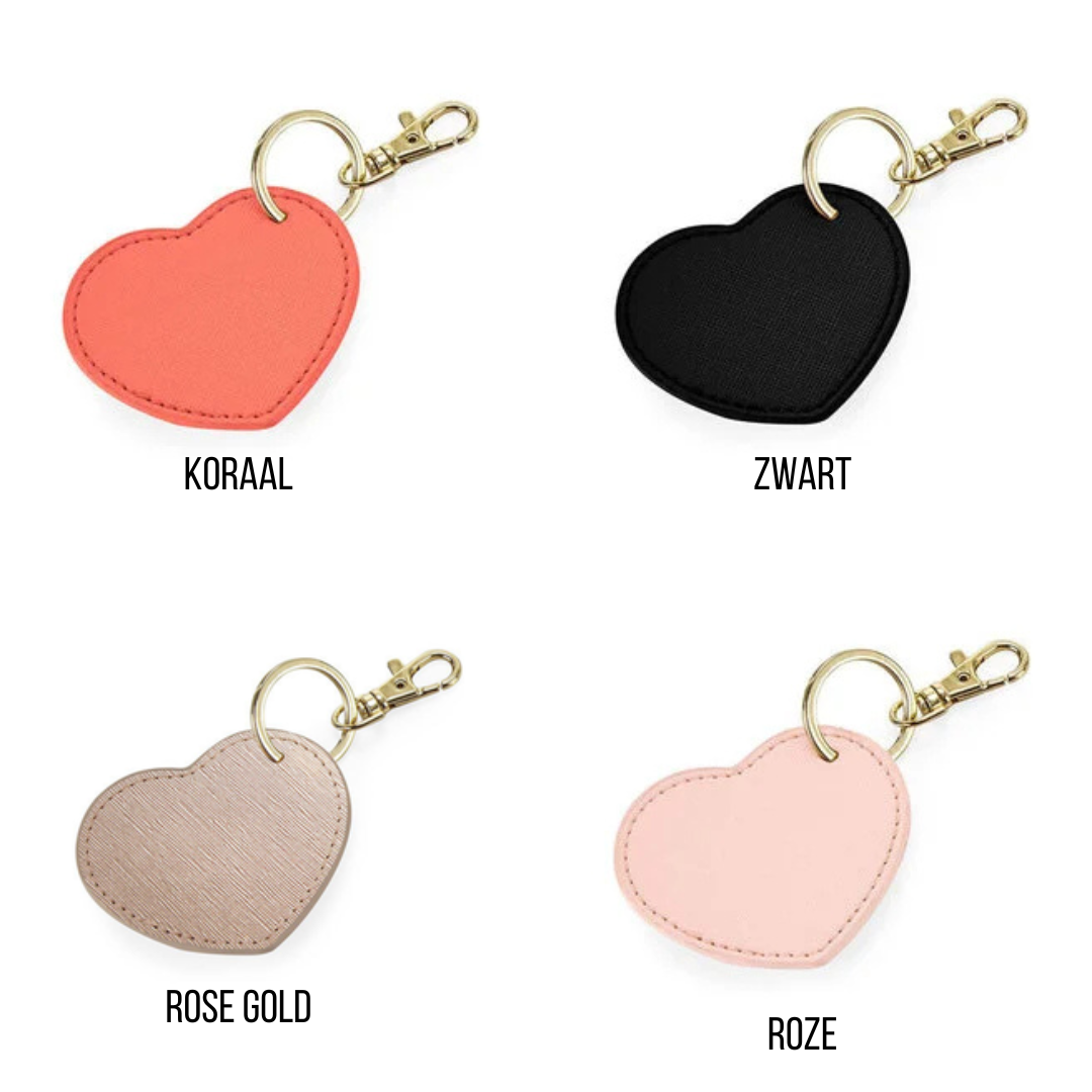 Sleutelhanger hartje met naam of tekst – lederlook