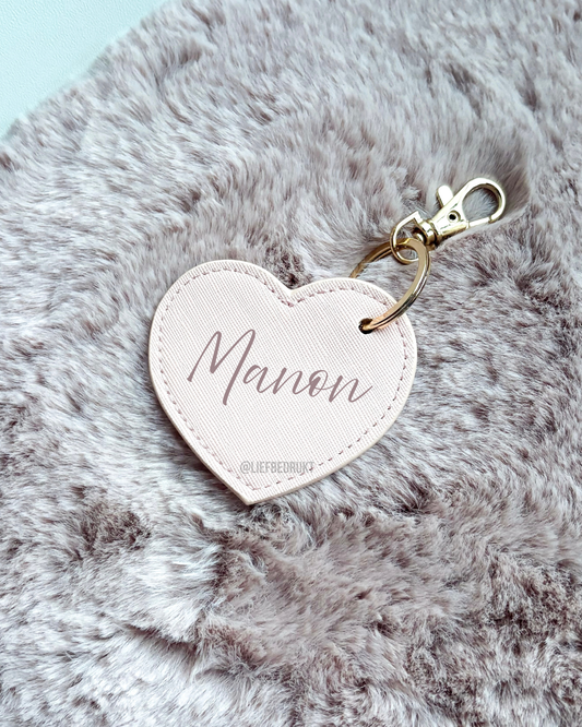Sleutelhanger hartje met naam of tekst – lederlook