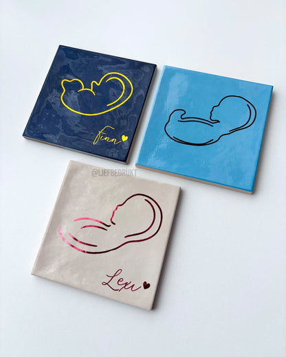 Tegel met handgetekende Echo silhouet