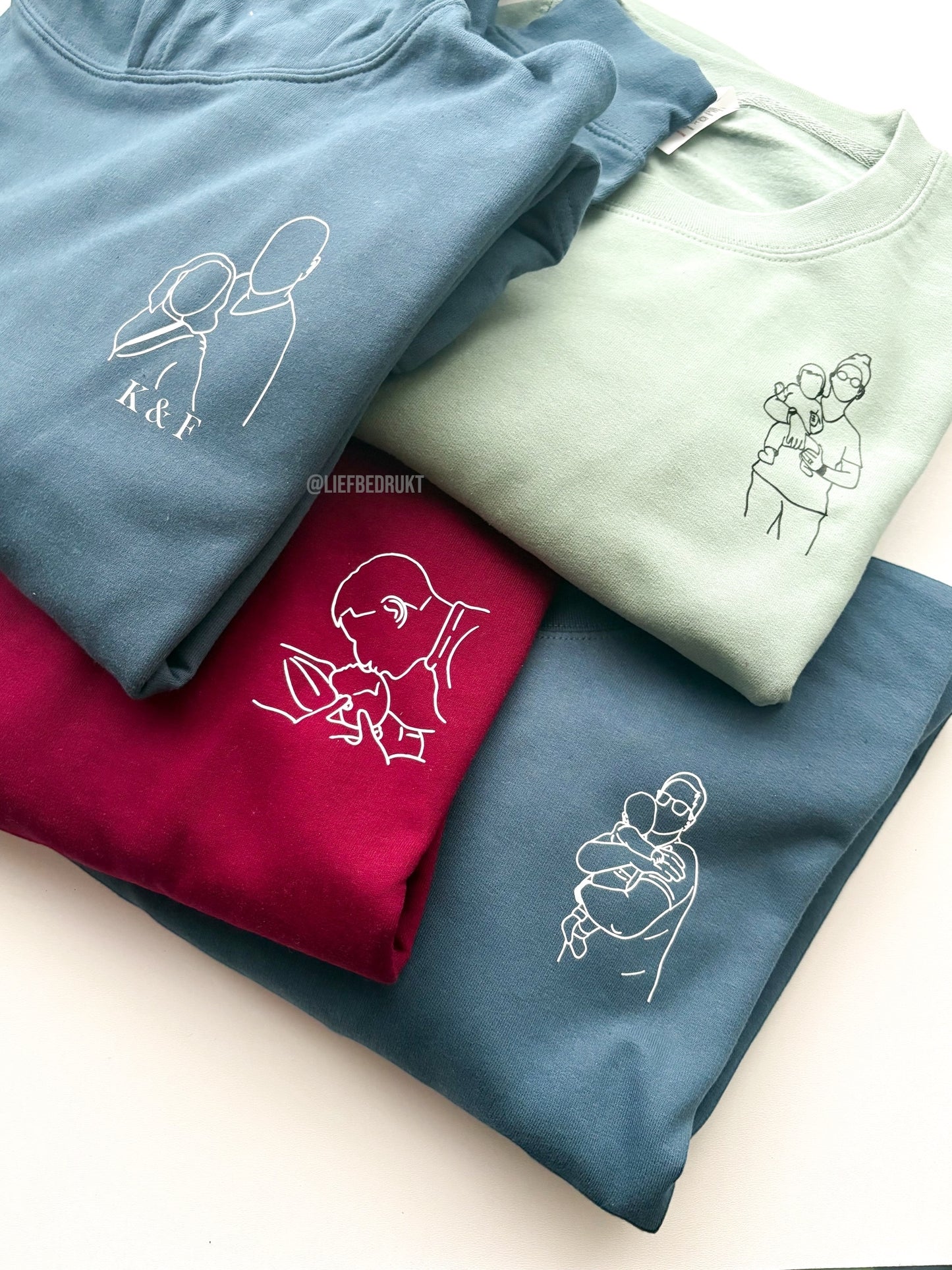 Gepersonaliseerd shirt, sweater of hoodie met unieke lijntekening