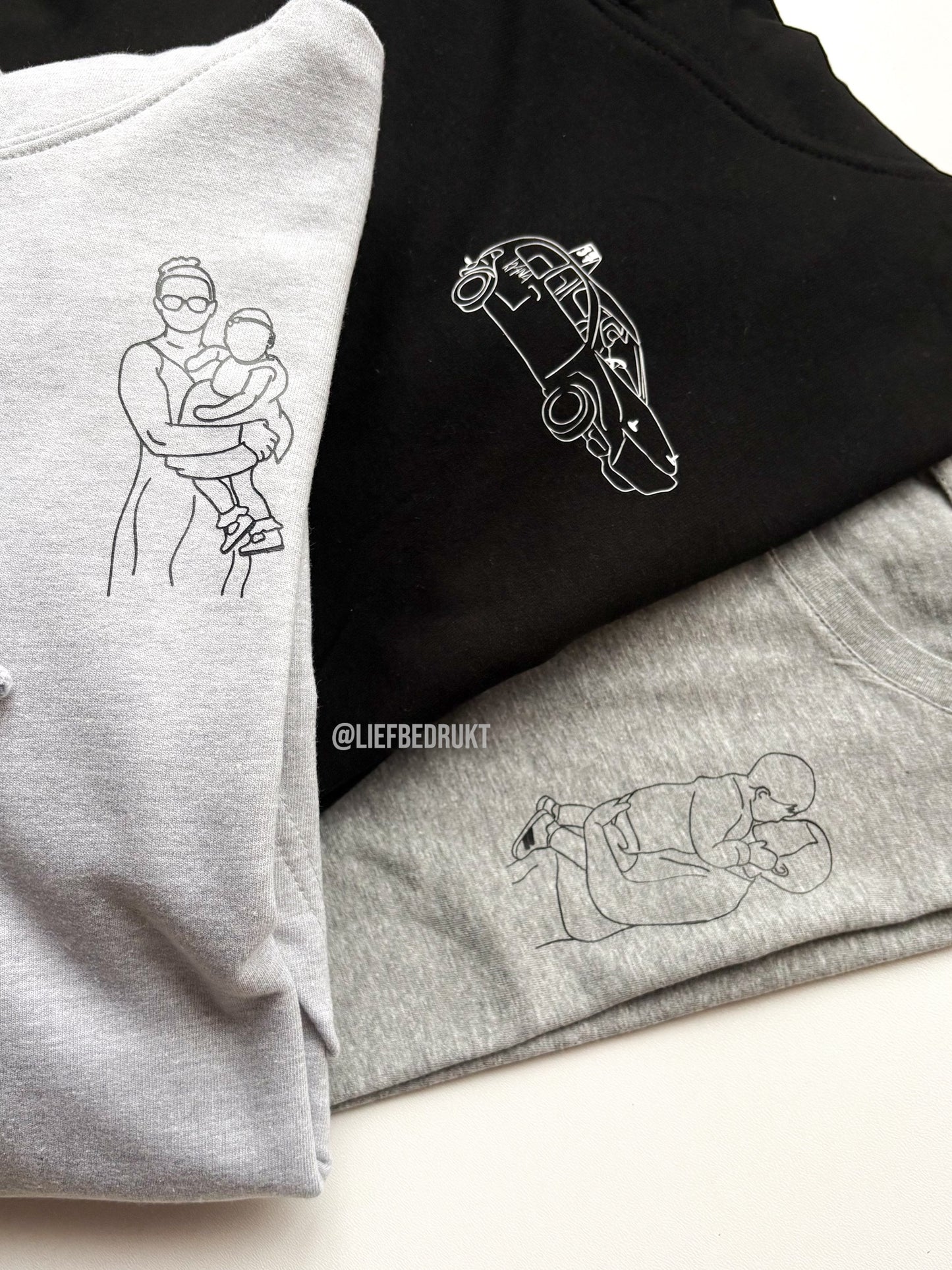 Gepersonaliseerd shirt, sweater of hoodie met unieke lijntekening