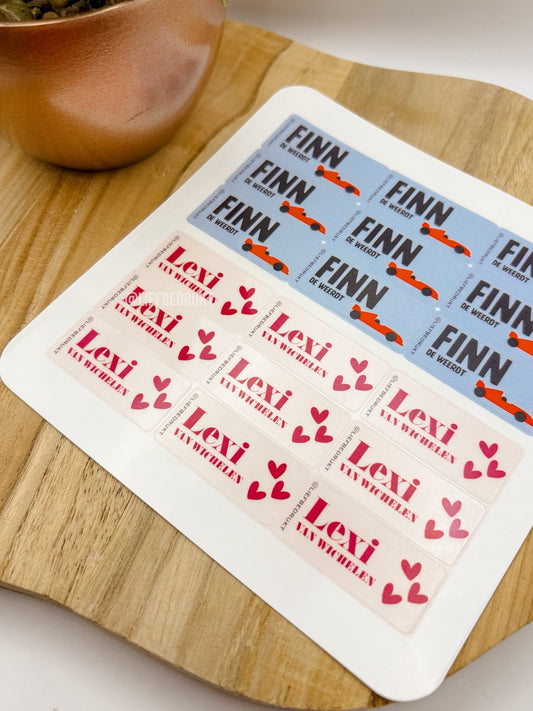 Gepersonaliseerde Naamstickers – Waterproof