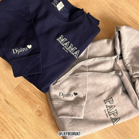 Sweater/hoodie met 'naam est. datum'
