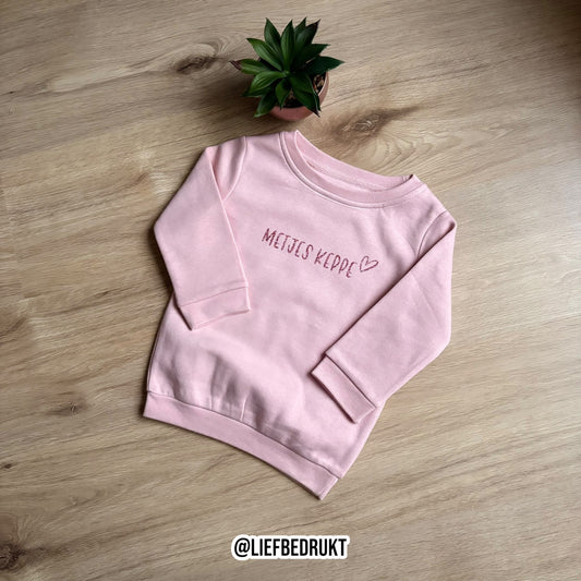 Sweater/hoodie