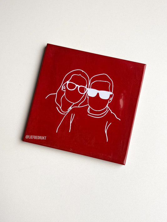 Tegel met handgetekende lijntekening